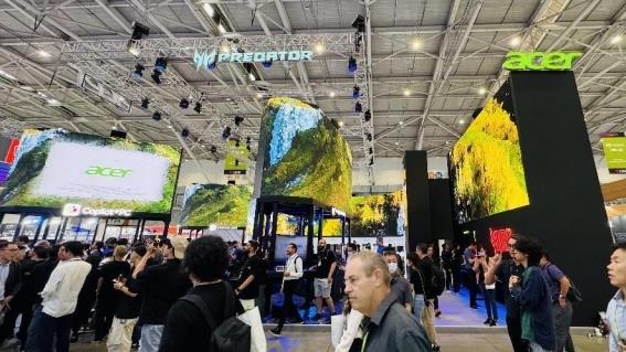 COMPUTEX 2024宏碁大秀肌肉：裸眼3D相机、全线Hz电竞屏(图1)